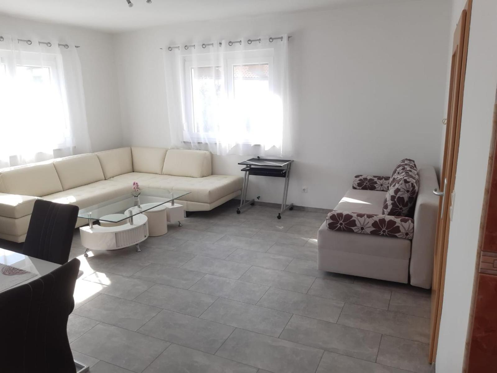 Apartments Ivana With The Pool Rovinjsko Selo Exterior photo